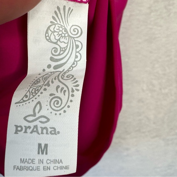 PrAna Avalon Swim Skirt Cover Up Bright Pink UPF 50+ Size Medium - Picture 13 of 16